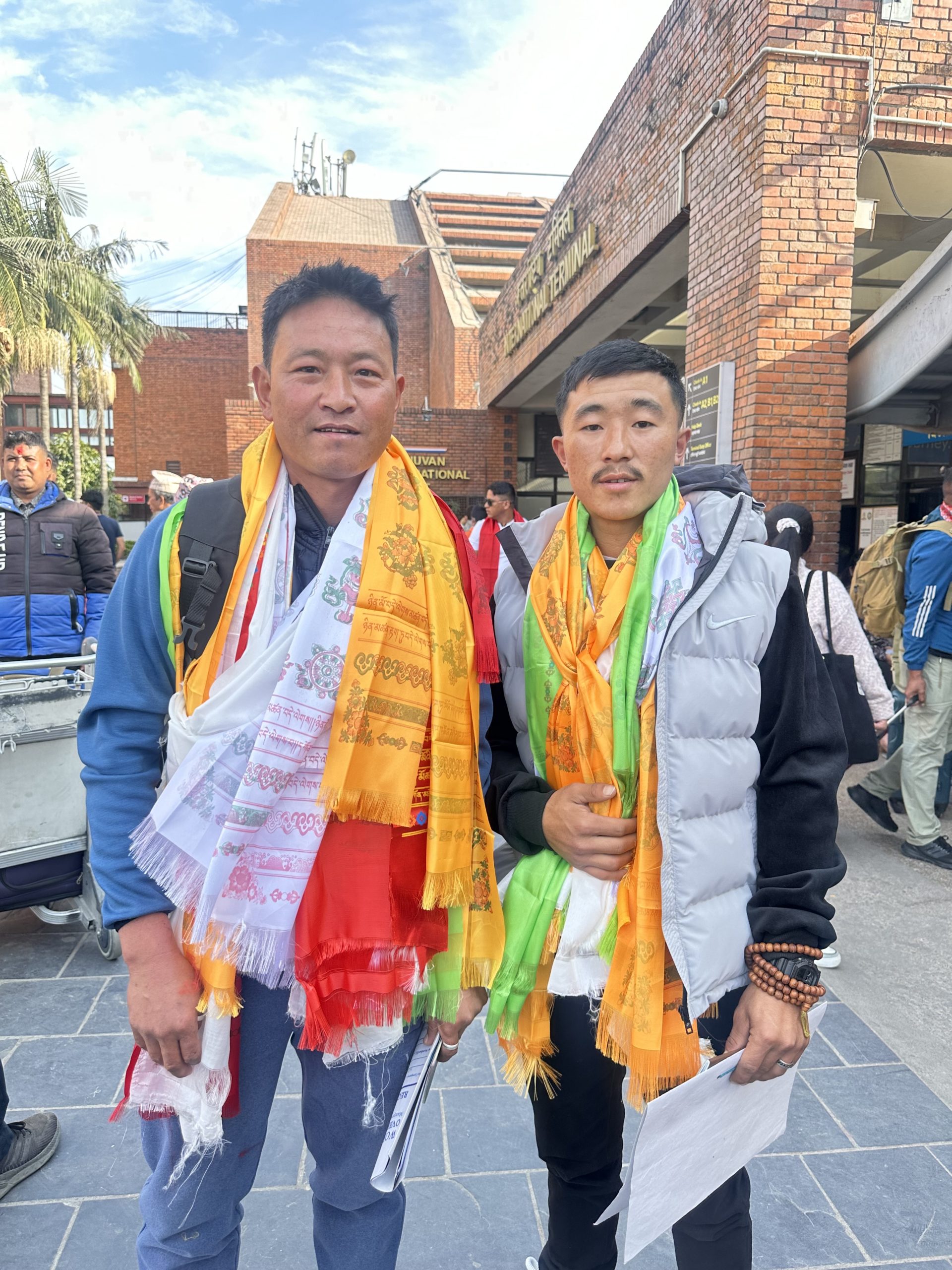 ネパール人技能実習生2名が入国　沖縄の建設（とび）へ}